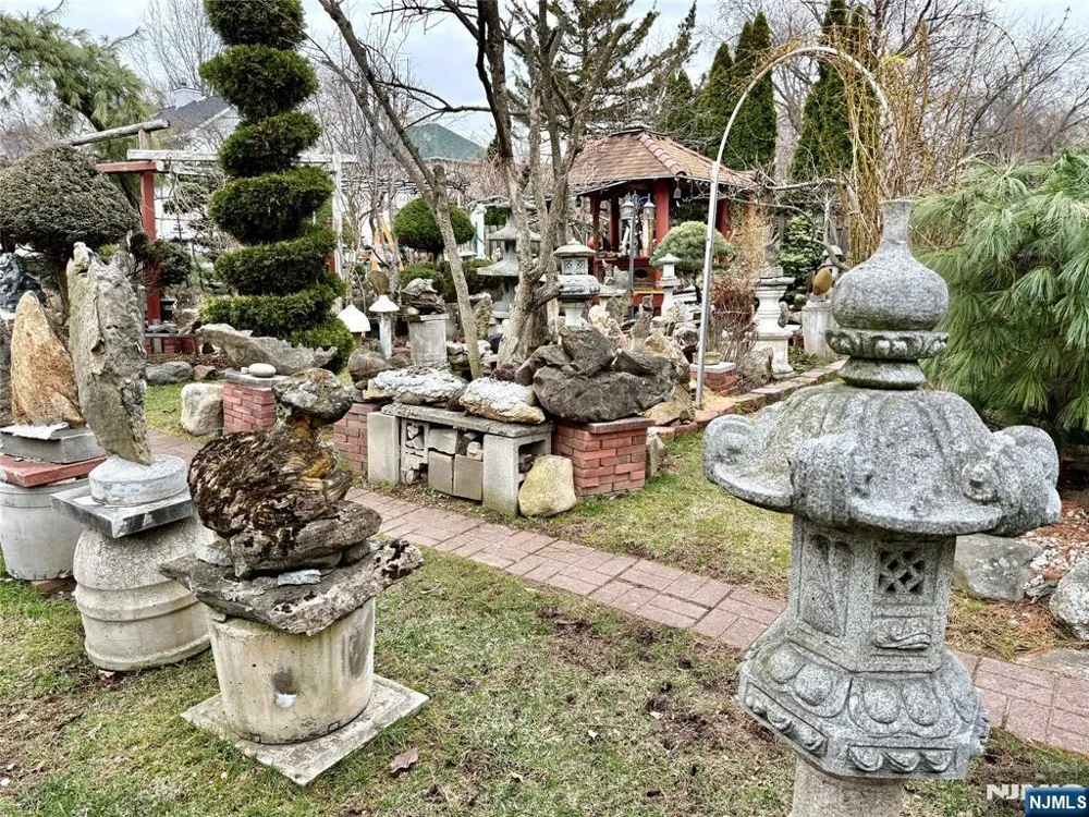 101 Phelps Avenue Englewood, NJ 07631