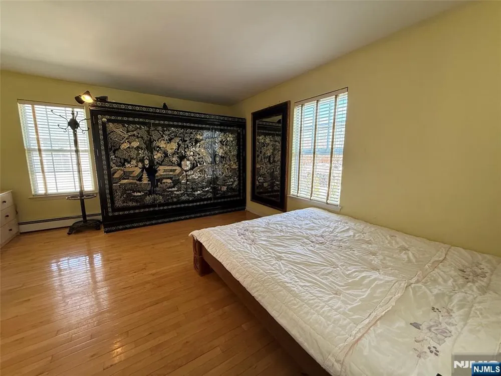 101 Phelps Avenue Englewood, NJ 07631