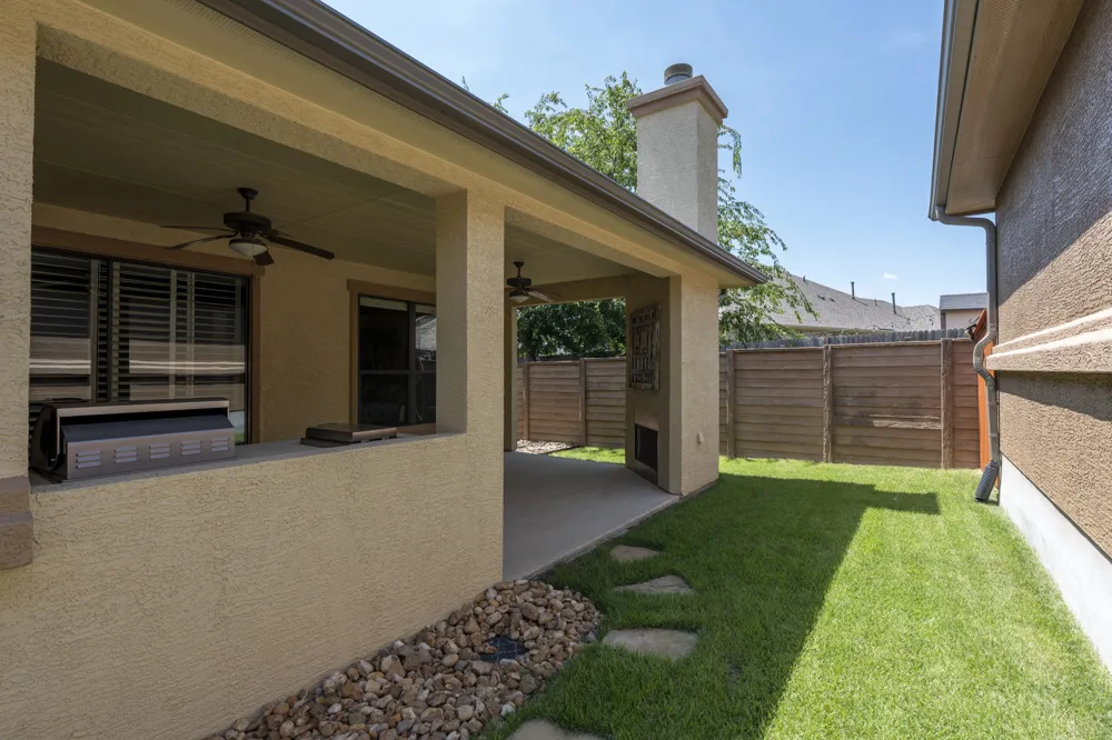 4332 Teravista Club Drive #37 Round Rock, TX 78665