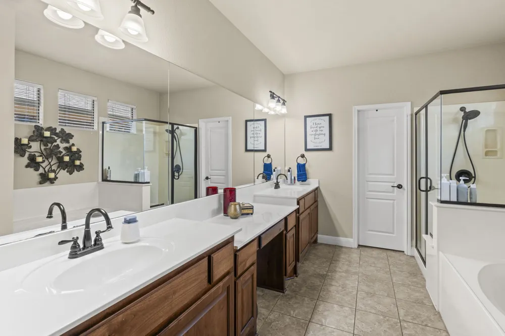 4332 Teravista Club Drive #37 Round Rock, TX 78665
