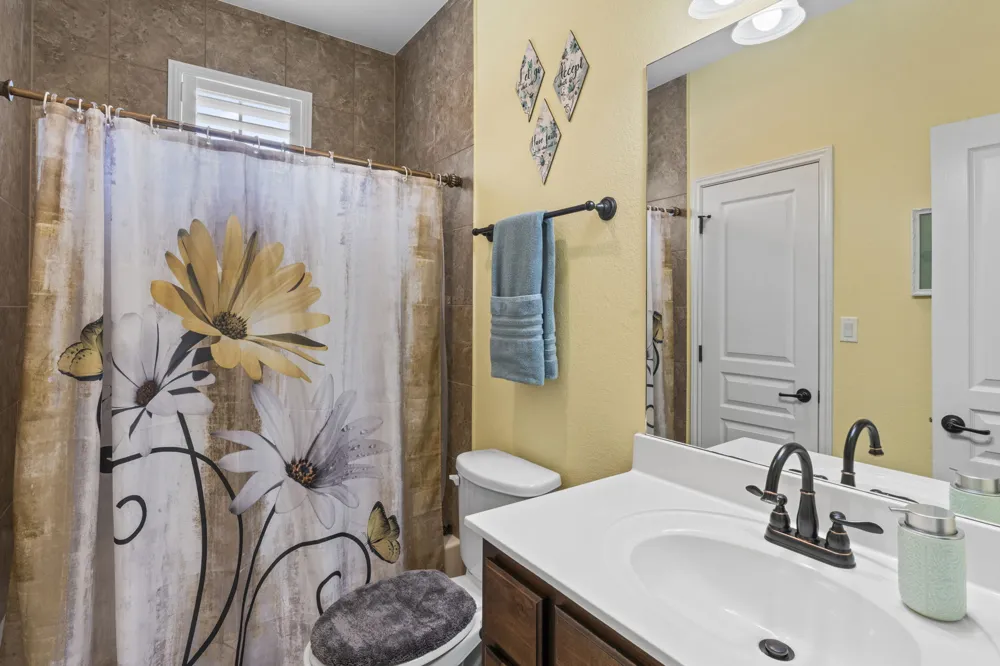 4332 Teravista Club Drive #37 Round Rock, TX 78665