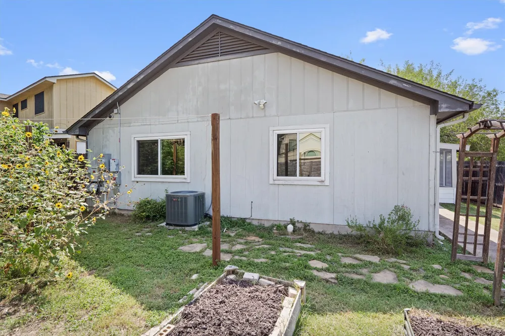 13009 Widge Drive Austin, TX 78727