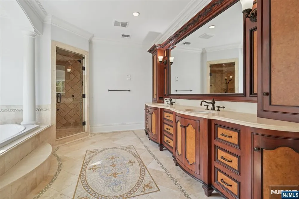 144 Truman Drive Cresskill, NJ 07626