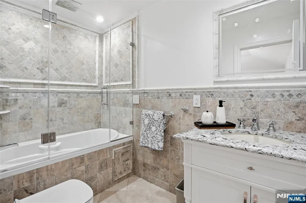 405 Liberty Road Englewood, NJ 07631