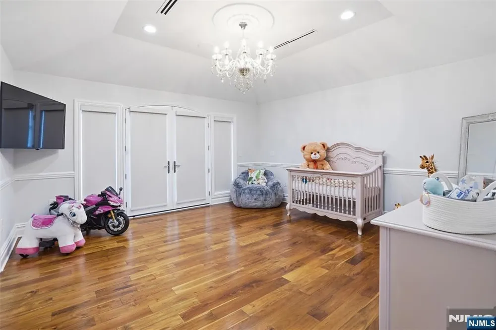 405 Liberty Road Englewood, NJ 07631