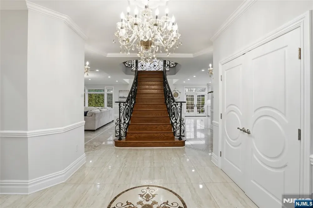 405 Liberty Road Englewood, NJ 07631