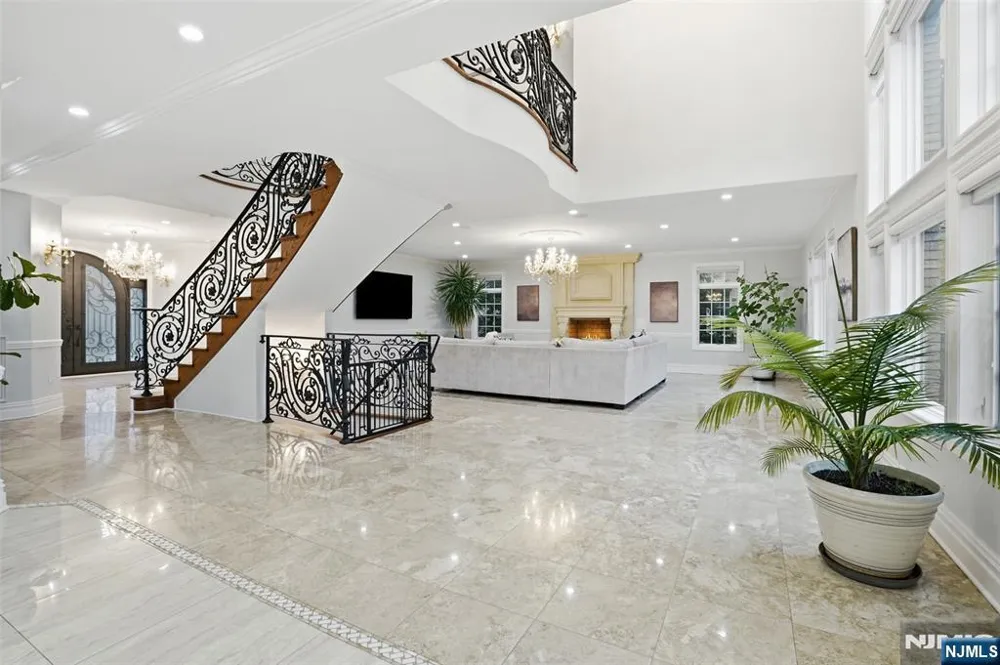 405 Liberty Road Englewood, NJ 07631