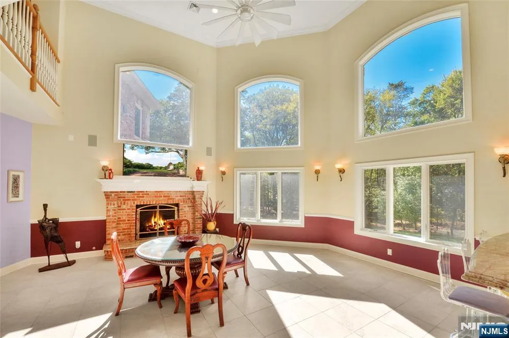 14 Werimus Brook Road Saddle River, NJ 07458