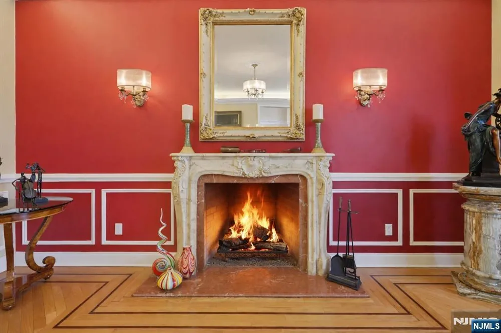 14 Werimus Brook Road Saddle River, NJ 07458