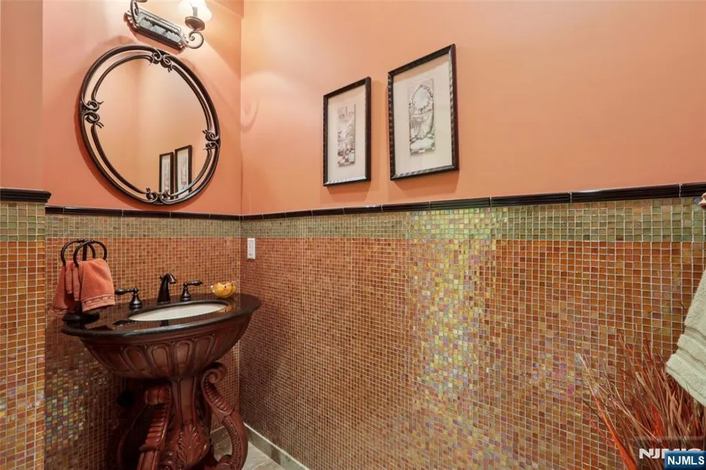 14 Werimus Brook Road Saddle River, NJ 07458