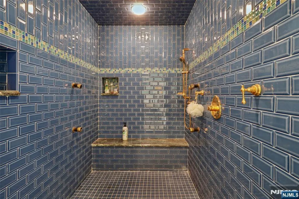 14 Werimus Brook Road Saddle River, NJ 07458