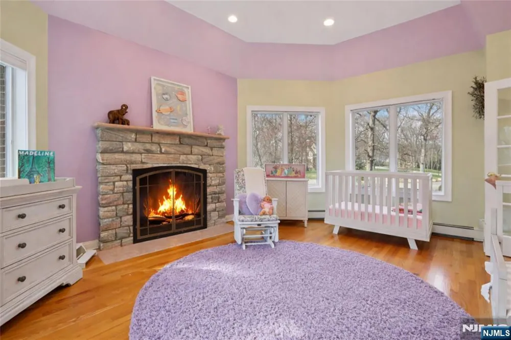 14 Werimus Brook Road Saddle River, NJ 07458