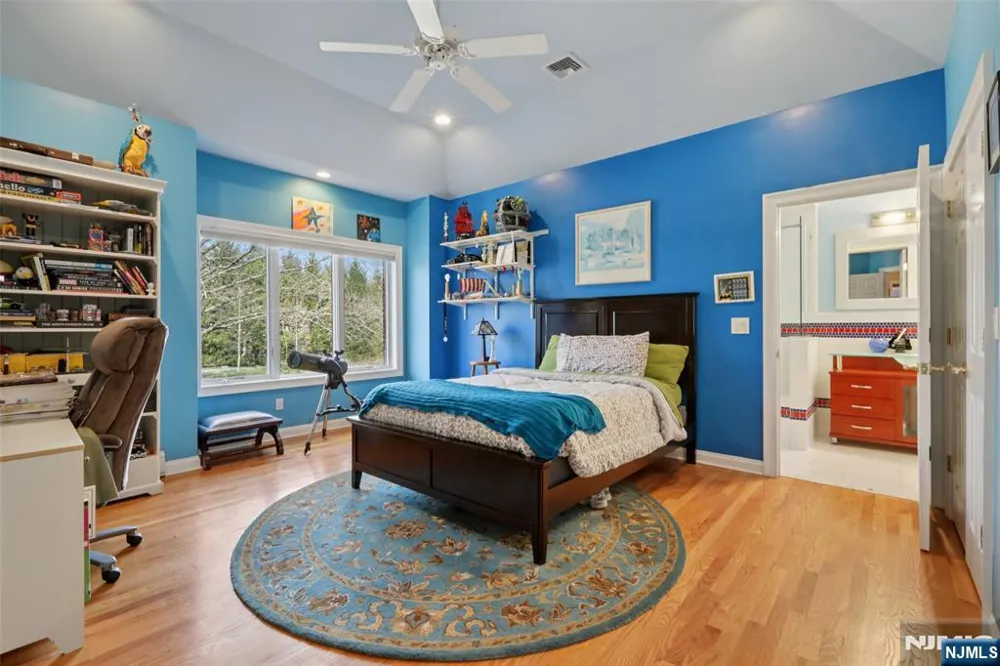 14 Werimus Brook Road Saddle River, NJ 07458