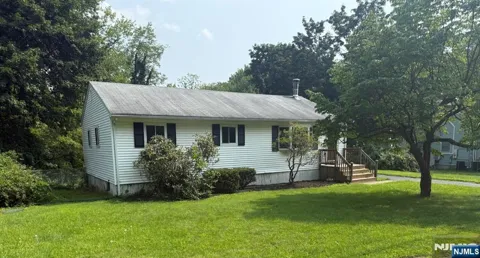 18 Kendall Drive