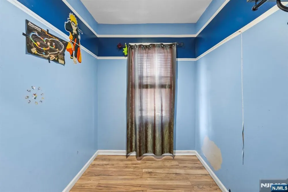 38-40 Nairn Place Newark, NJ 07108