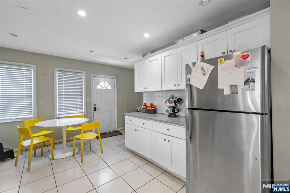 38-40 Nairn Place Newark, NJ 07108