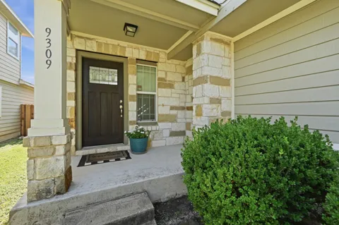 9309 Sweetgum Drive