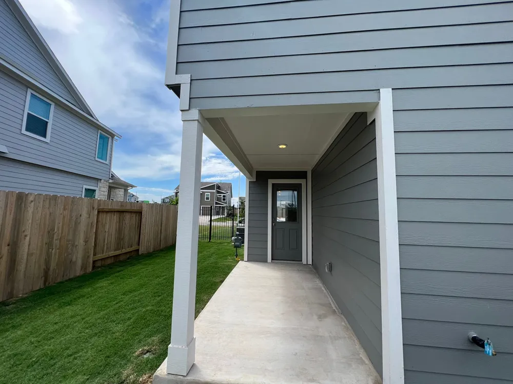 7221 Spotted Leaf Way Del Valle, TX 78617