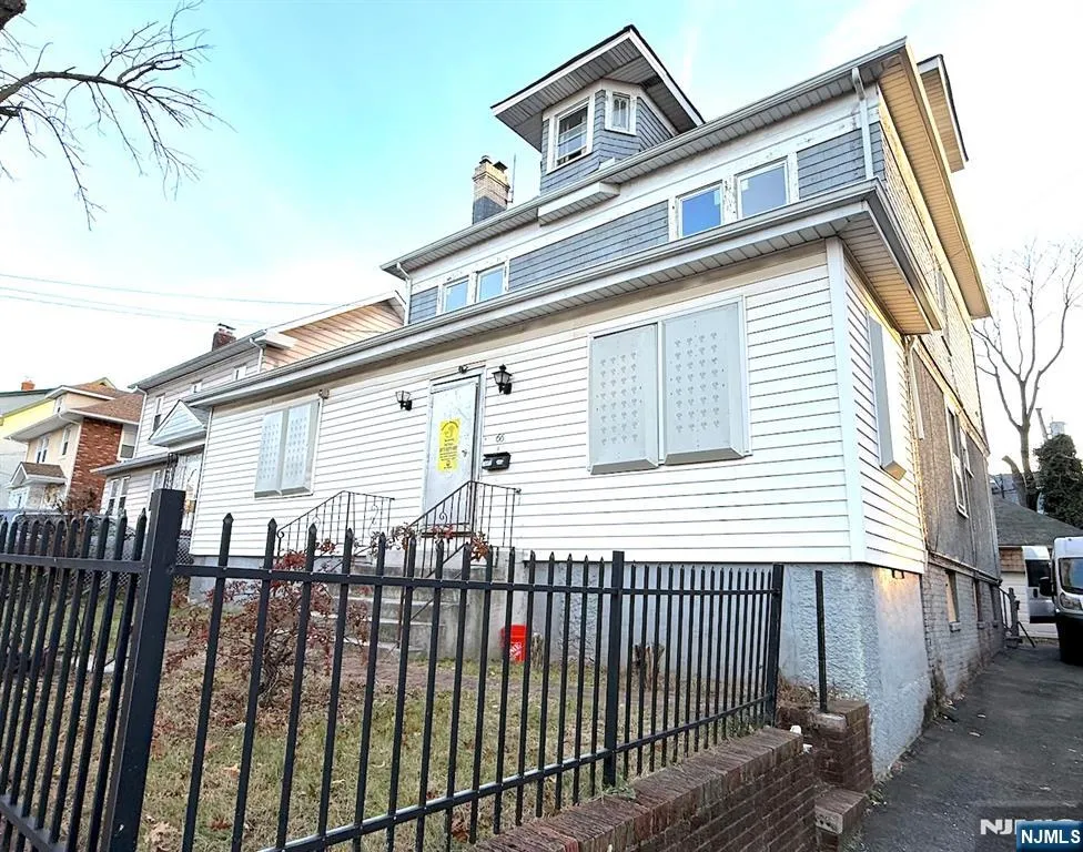 66 Scheerer Newark, NJ 07112