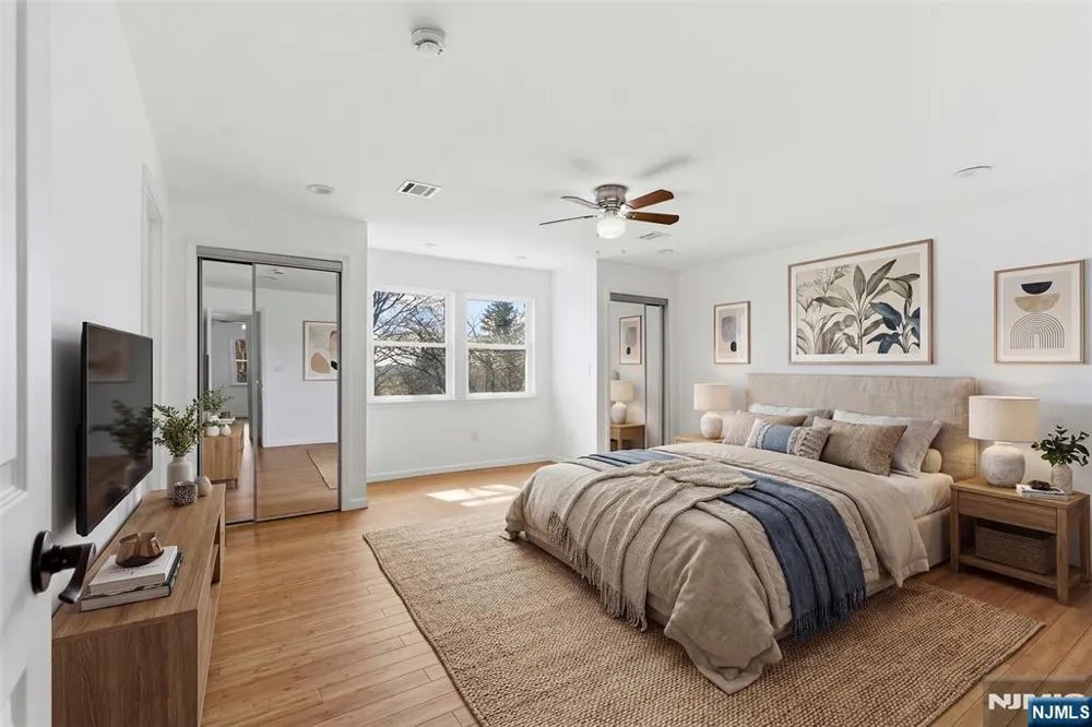 2 Rossi Drive Clinton, NJ 08809
