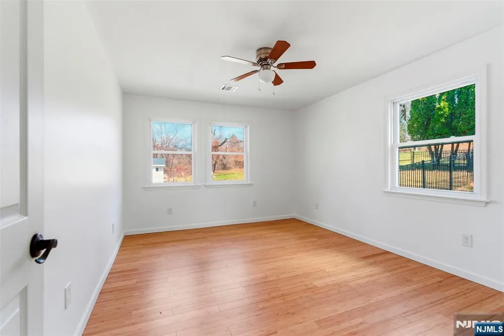 2 Rossi Drive Clinton, NJ 08809