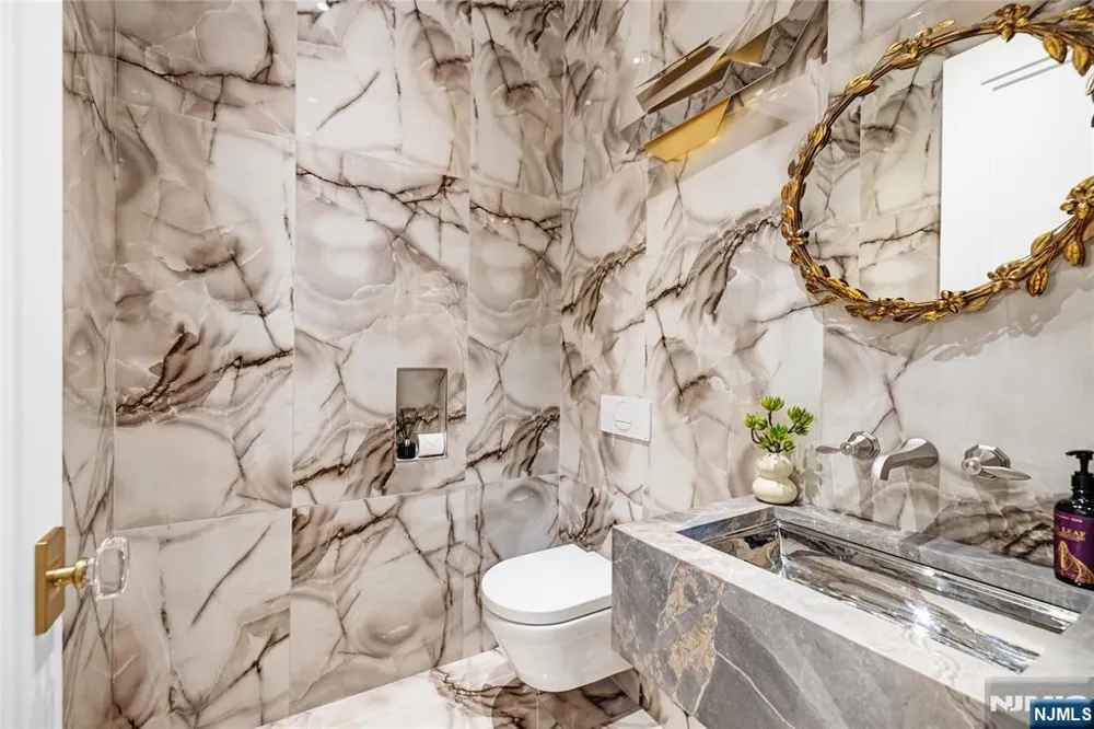 241 Saddle River Road Saddle River, NJ 07458