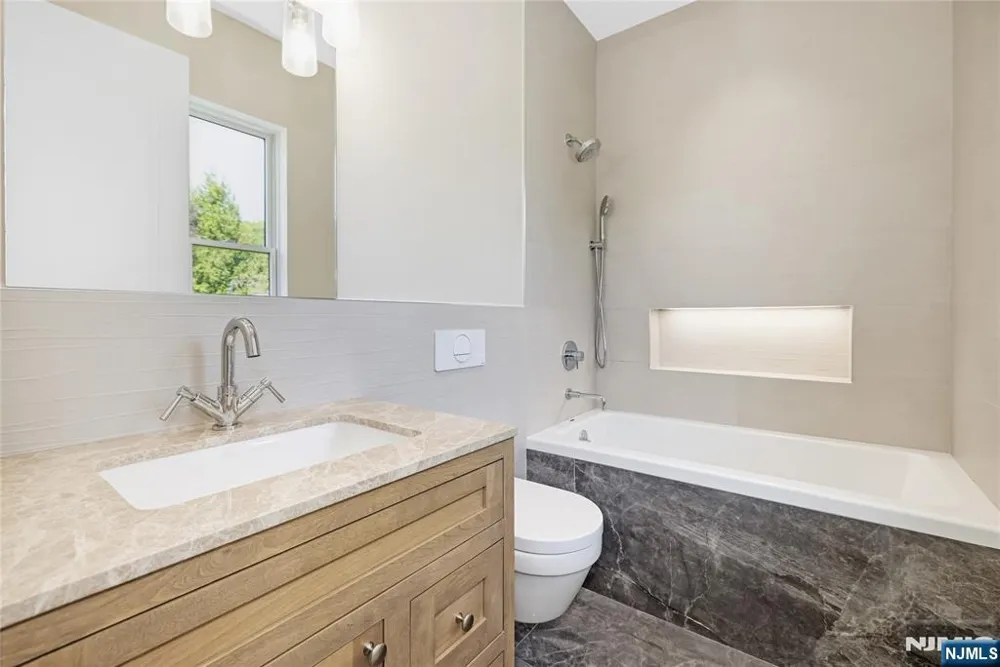 241 Saddle River Road Saddle River, NJ 07458