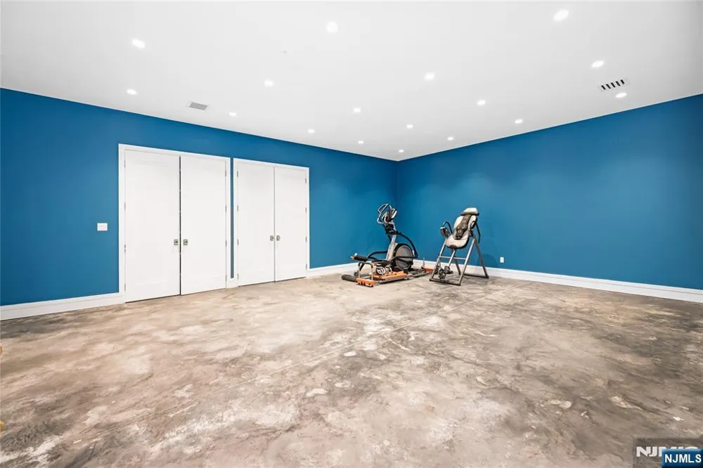 241 Saddle River Road Saddle River, NJ 07458