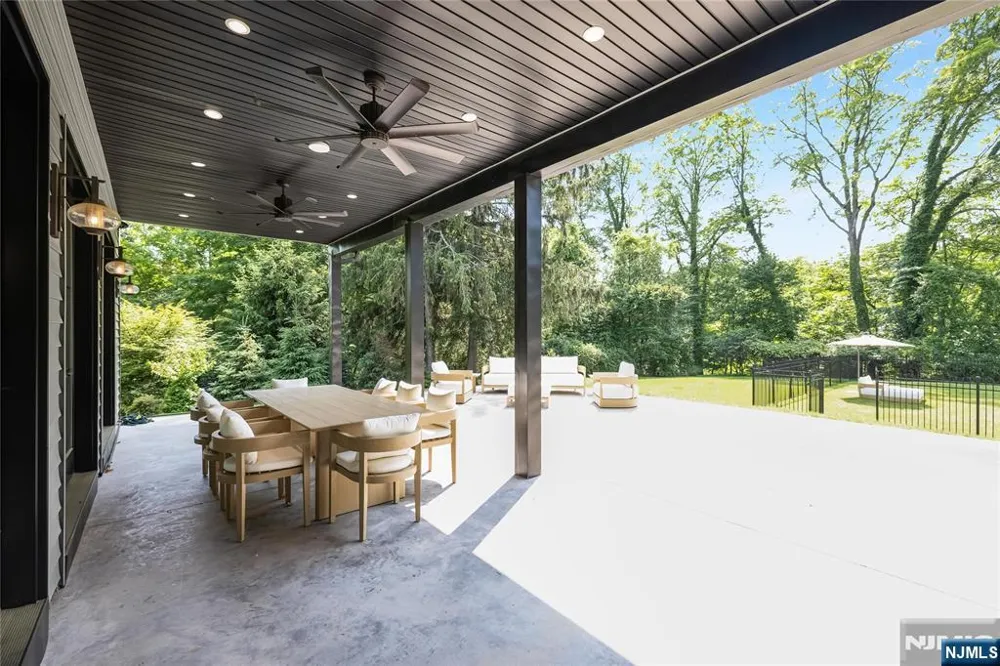 241 Saddle River Road Saddle River, NJ 07458