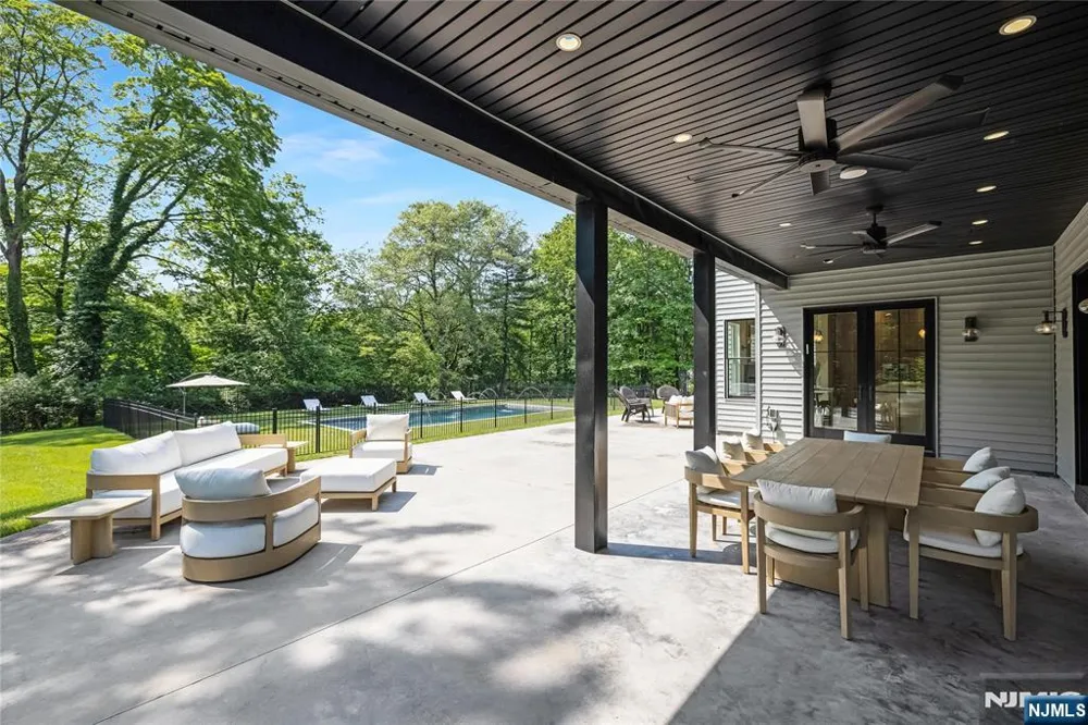 241 Saddle River Road Saddle River, NJ 07458
