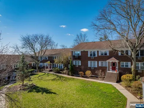 100 Pierson Miller Drive