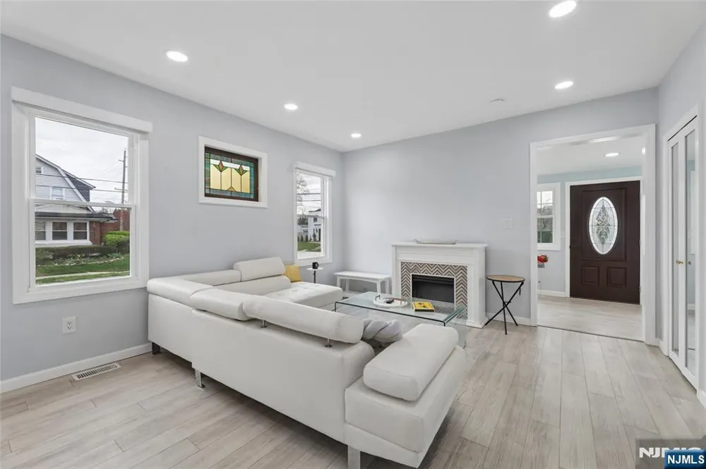 0-89 Morlot Avenue Fair Lawn, NJ 07410