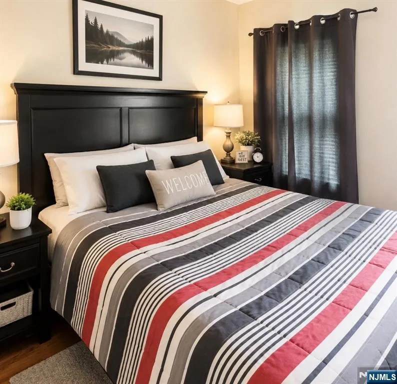 25 Holland Street Newark, NJ 07103