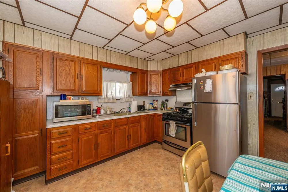 369 Paulison Avenue Passaic, NJ 07055