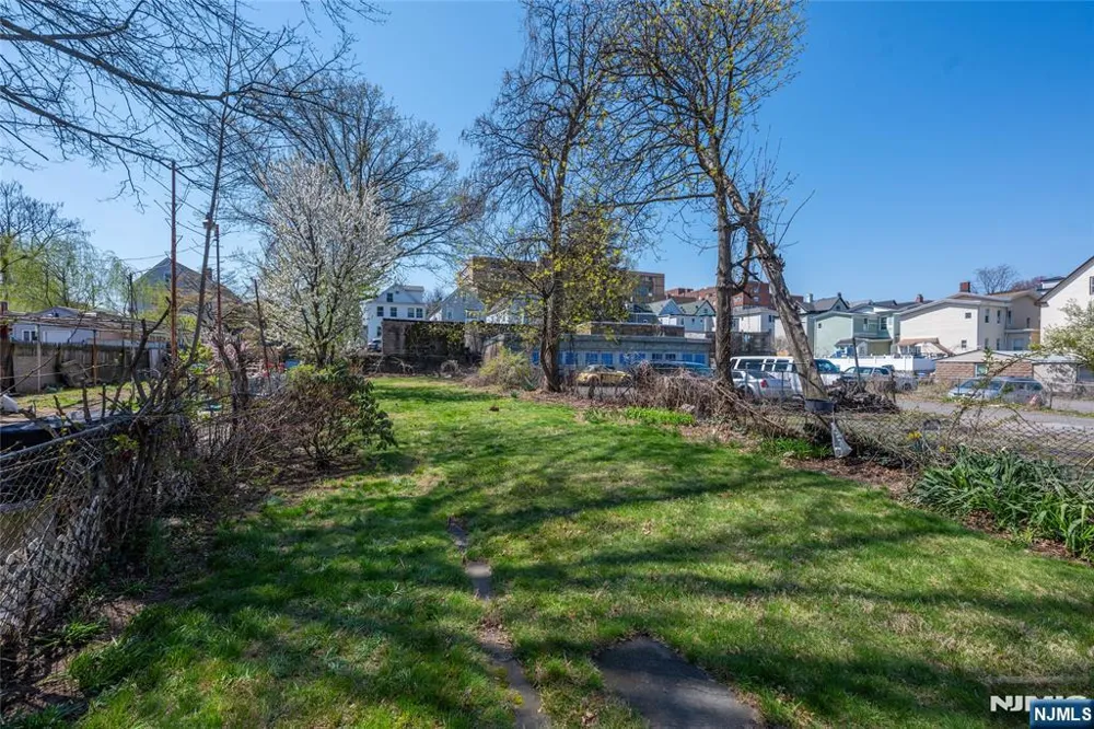 369 Paulison Avenue Passaic, NJ 07055