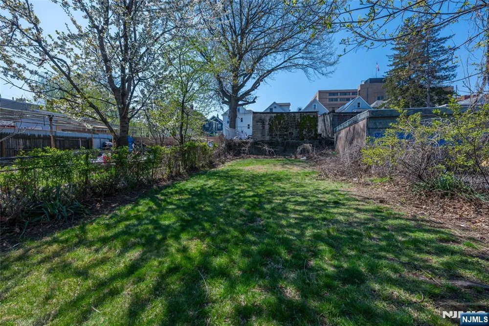 369 Paulison Avenue Passaic, NJ 07055