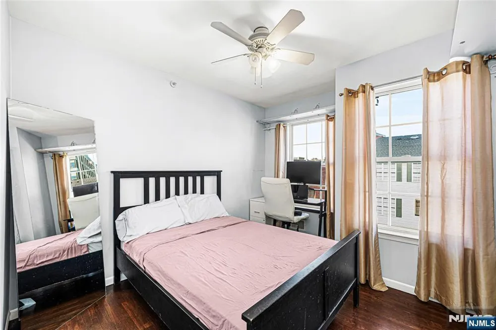 84 Union Street Newark, NJ 07105