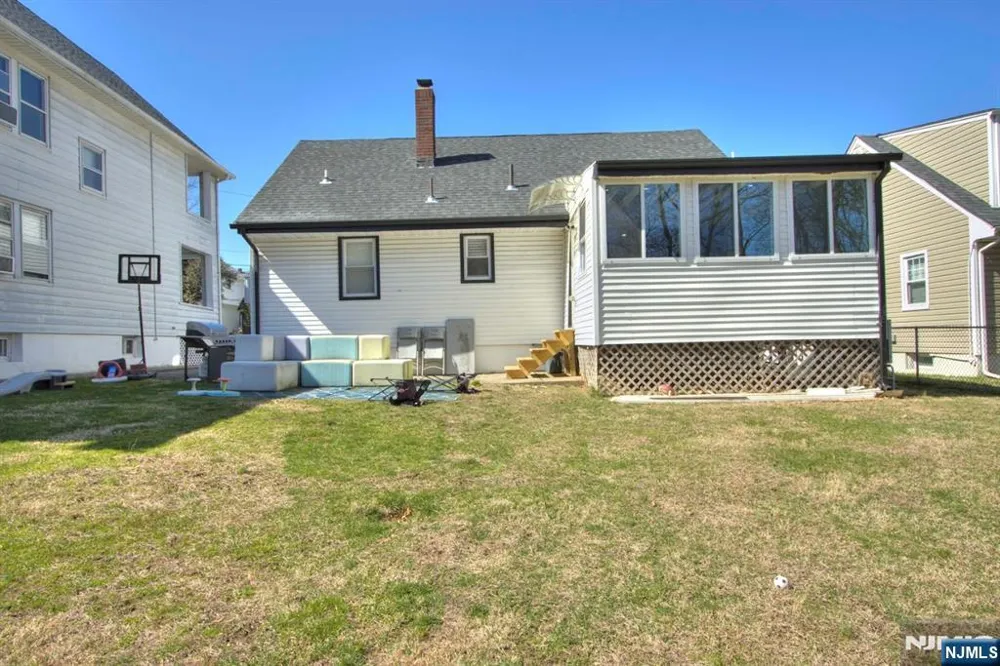 15 John Street Passaic, NJ 07055