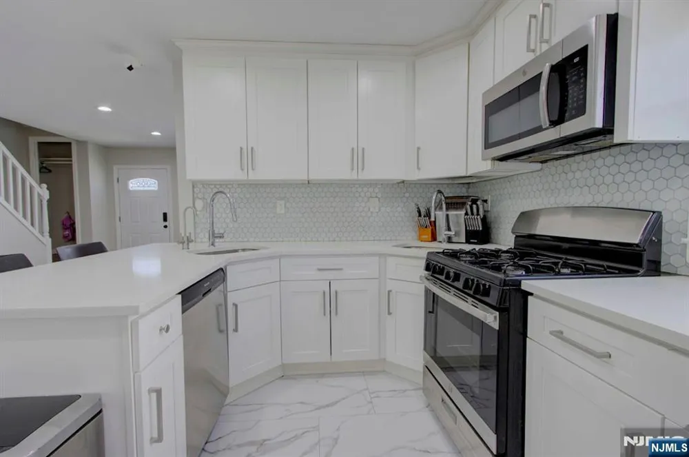 15 John Street Passaic, NJ 07055