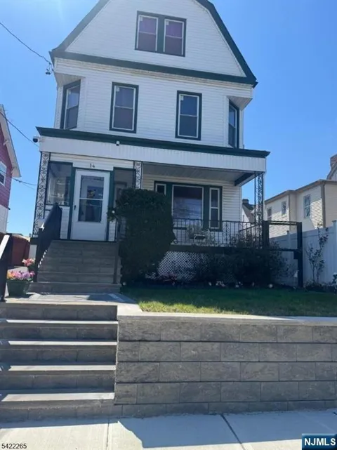 14 Helen Place