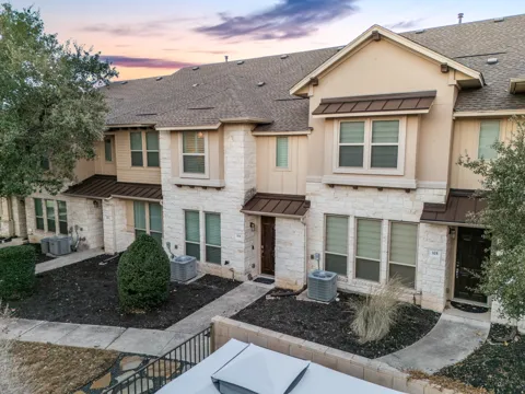13800 Lyndhurst Street ##324