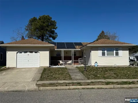1 Ashcroft Lane