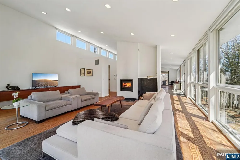 71 Sally Harden Road Sussex, NJ 07461
