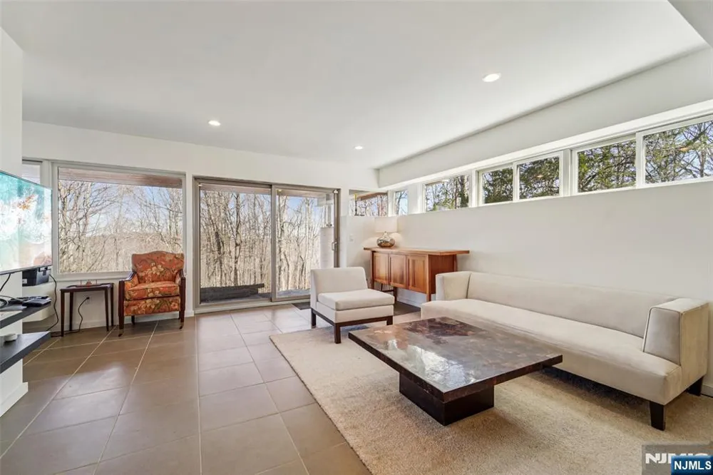 71 Sally Harden Road Sussex, NJ 07461