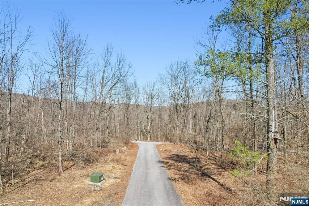 71 Sally Harden Road Sussex, NJ 07461