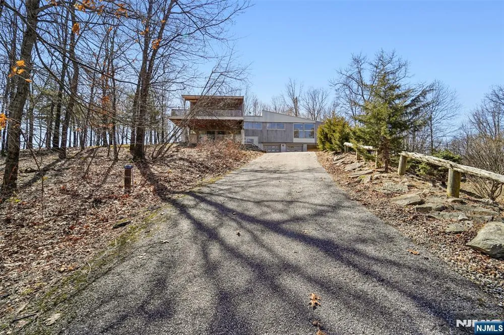 71 Sally Harden Road Sussex, NJ 07461