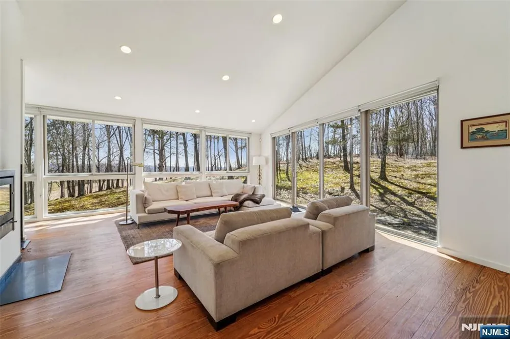 71 Sally Harden Road Sussex, NJ 07461