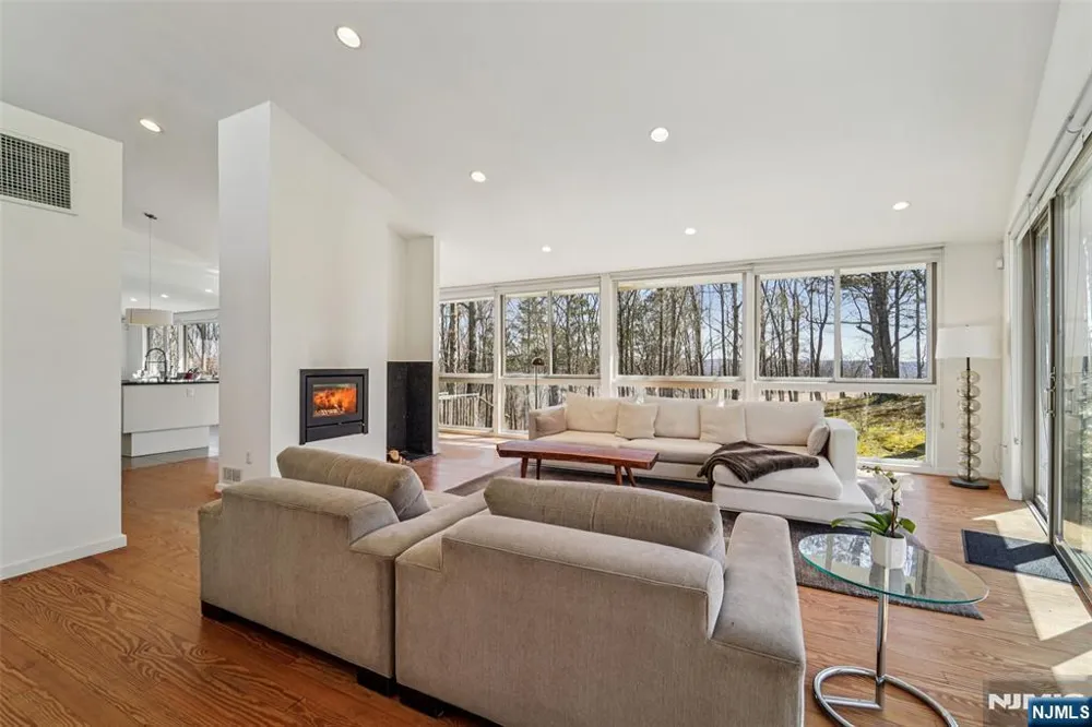 71 Sally Harden Road Sussex, NJ 07461