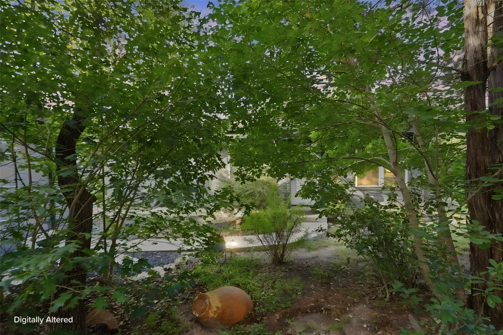 18406 Roundrock Road Jonestown, TX 78645