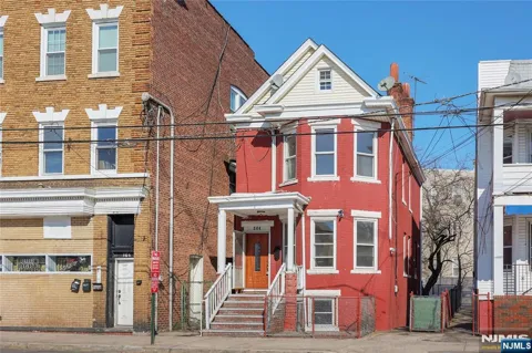344 Market Street